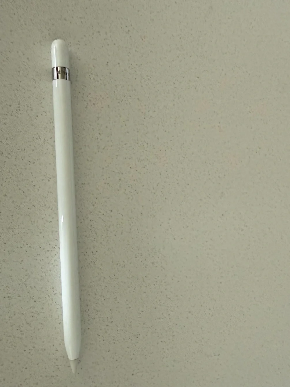 Apple White Bluetooth Stylus with Silver Accent